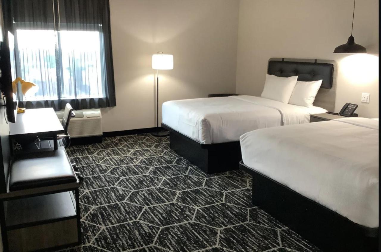 La Quinta Inn & Suites By Wyndham Corpus Christi Southeast Exteriör bild