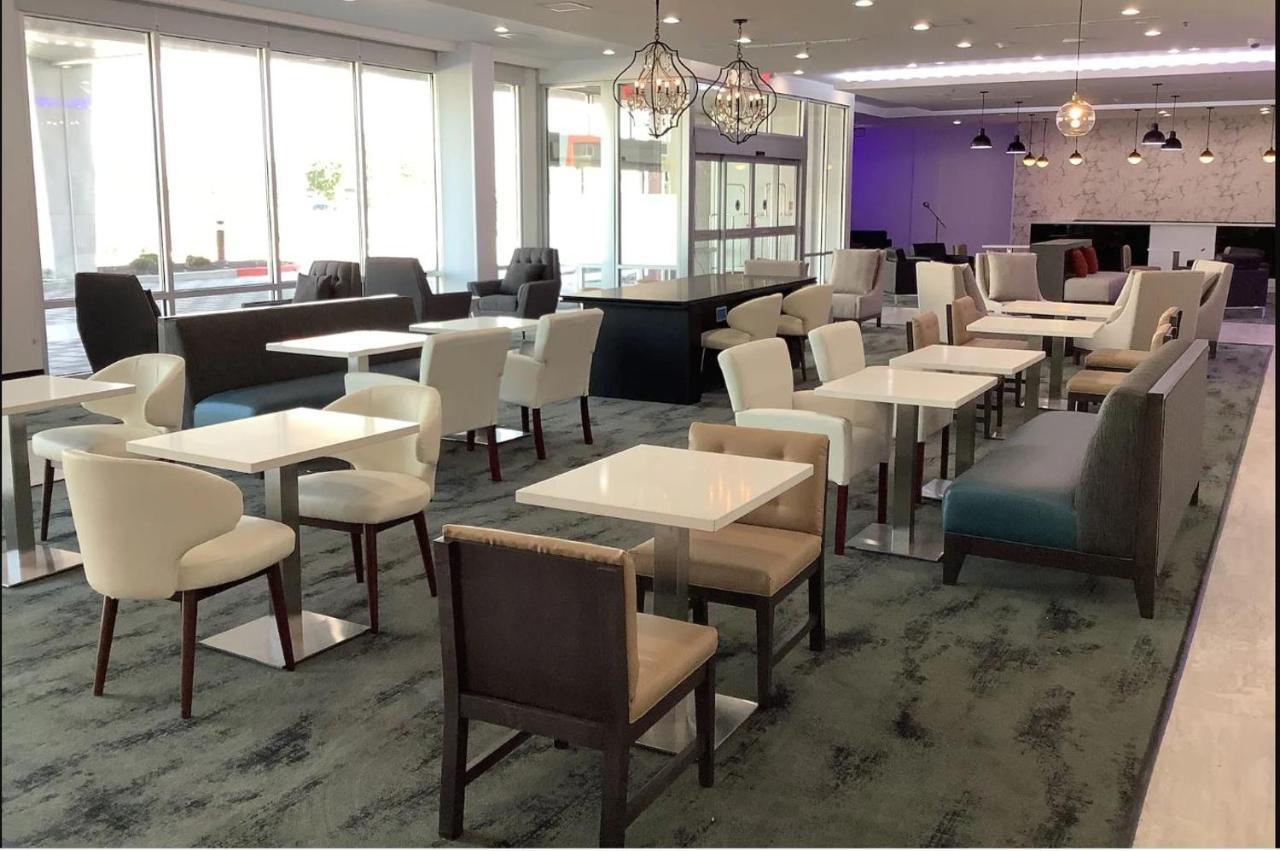 La Quinta Inn & Suites By Wyndham Corpus Christi Southeast Exteriör bild